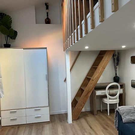 Paris : Charmant 2 Pieces Au Calme Apartment Bagian luar foto