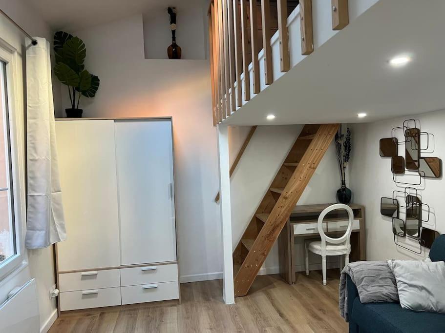 Paris : Charmant 2 Pieces Au Calme Apartment Bagian luar foto
